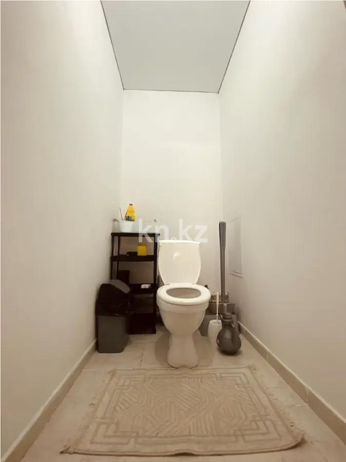 Продажа 2-комнатной квартиры, 73 м², ул. А-102, дом  29 в Астане - фото 6