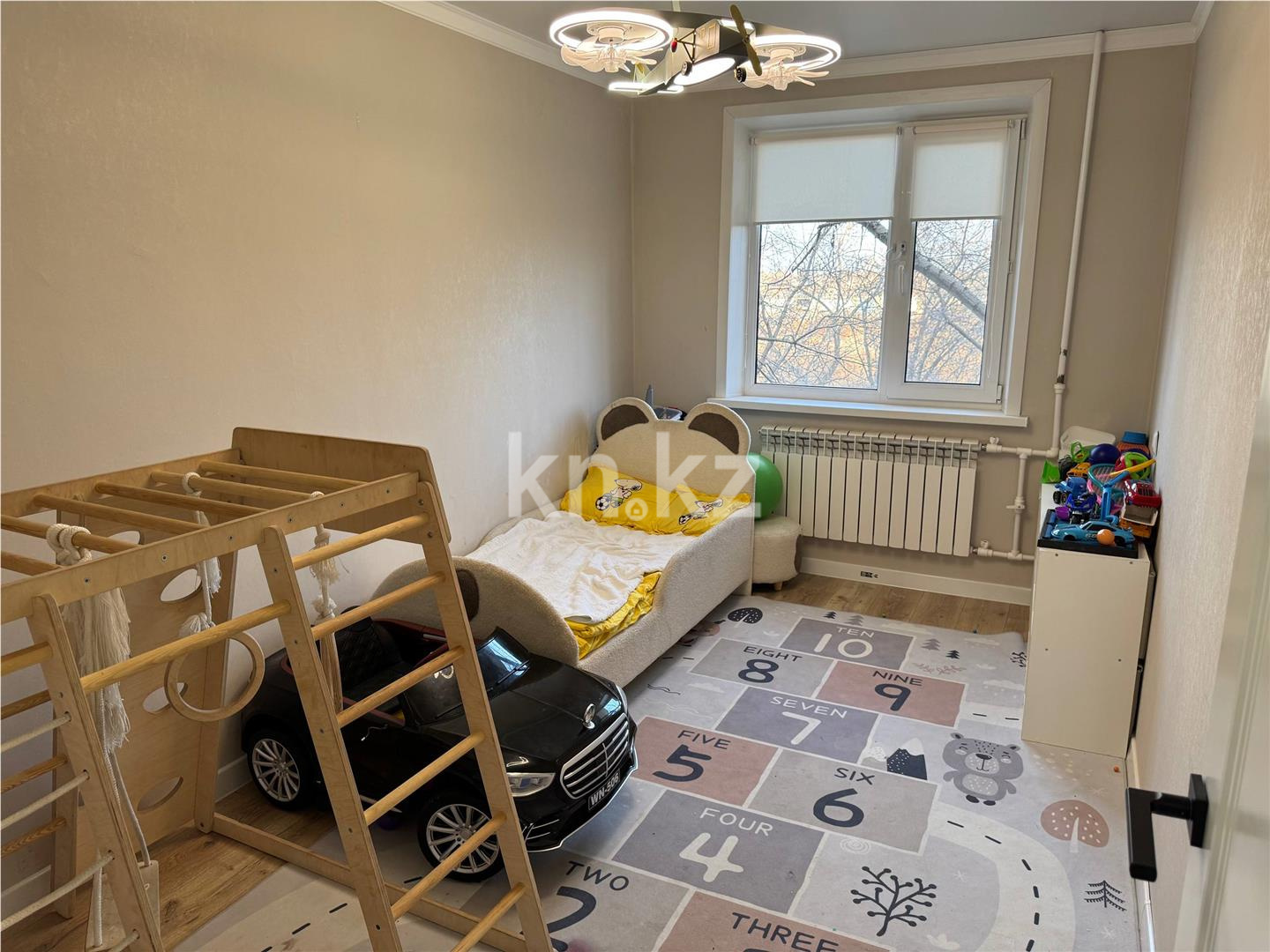 Продажа 3-комнатной квартиры, 63 м², мкр-н 23 в Караганде - фото 7