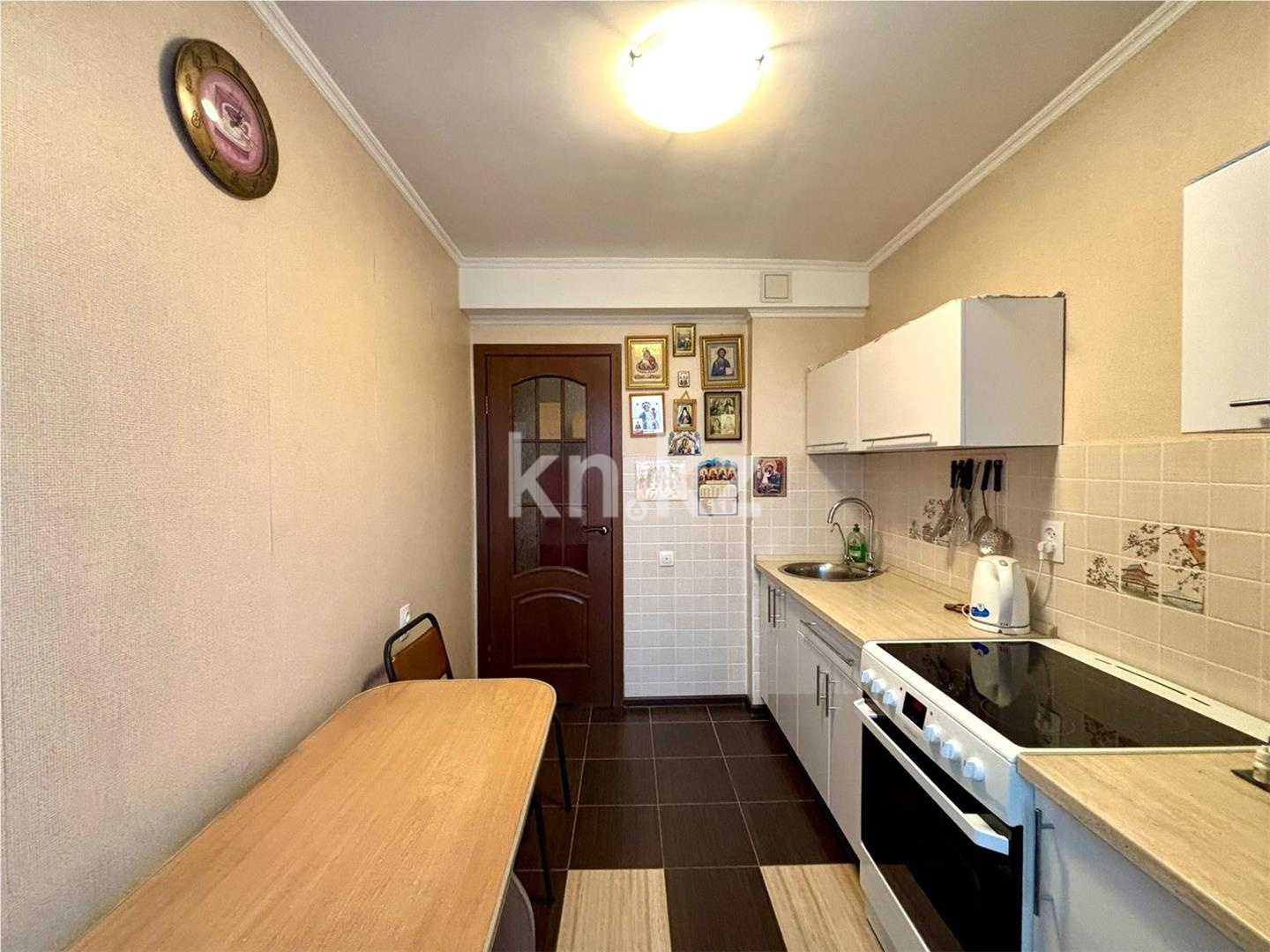 Продажа 2-комнатной квартиры, 51 м², ул. Аманжолова в Караганде - фото 7