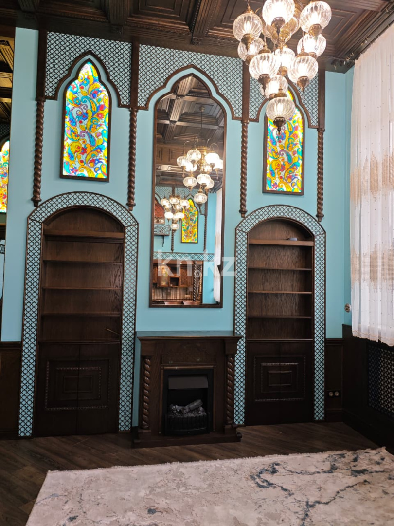 Продажа 3-комнатной квартиры, 96 м², ул. Ержанова, дом  18/6 в Караганде - фото 4