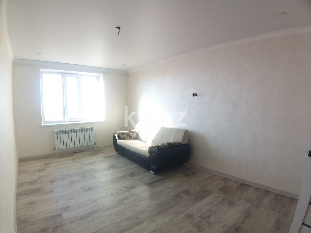 Продажа 3-комнатной квартиры, 82 м², мкр-н Голубые Пруды в Караганде - фото 3