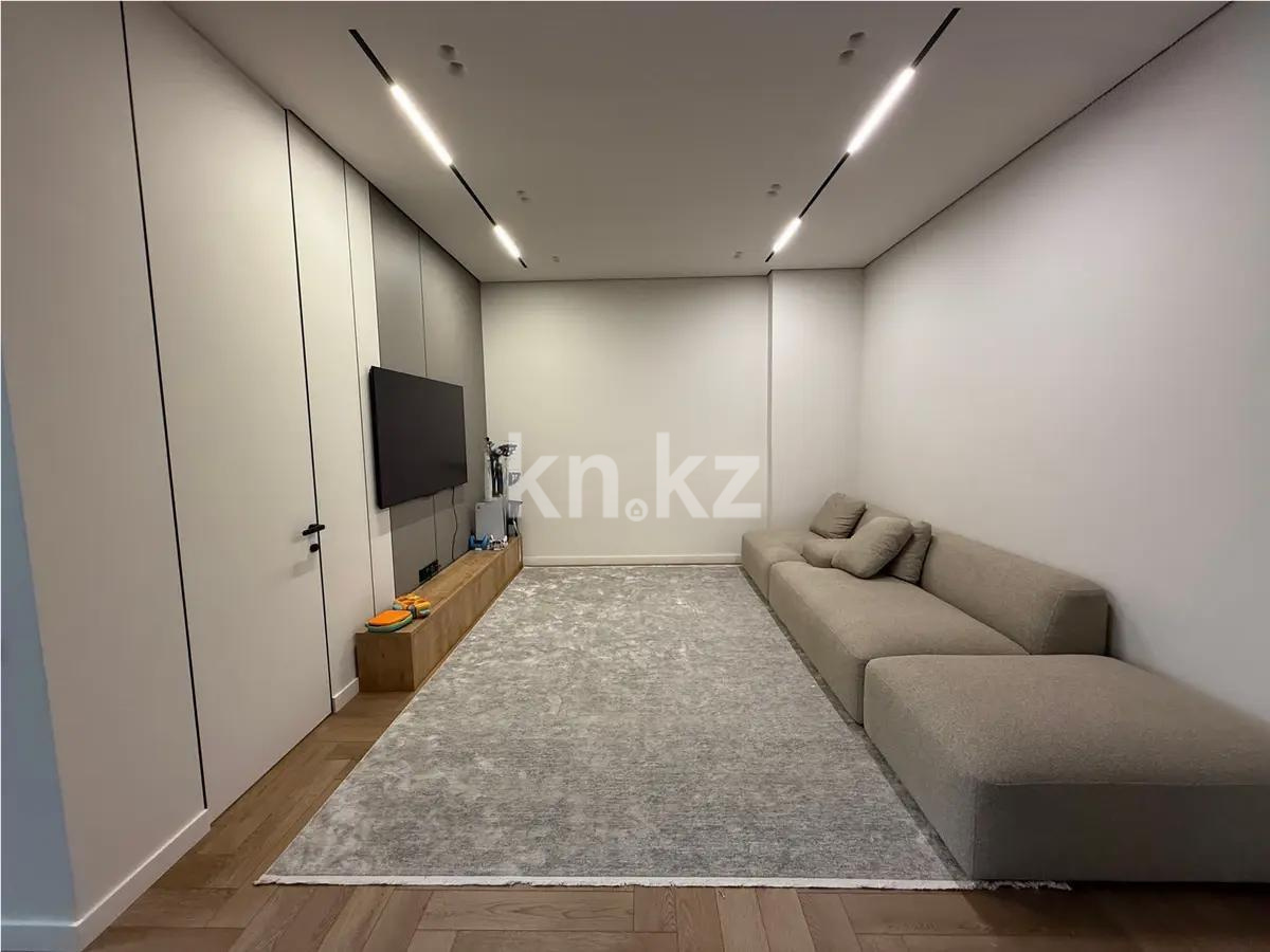 Продажа 4-комнатной квартиры, 120 м², пр. Гагарина, дом  255 в Алматы