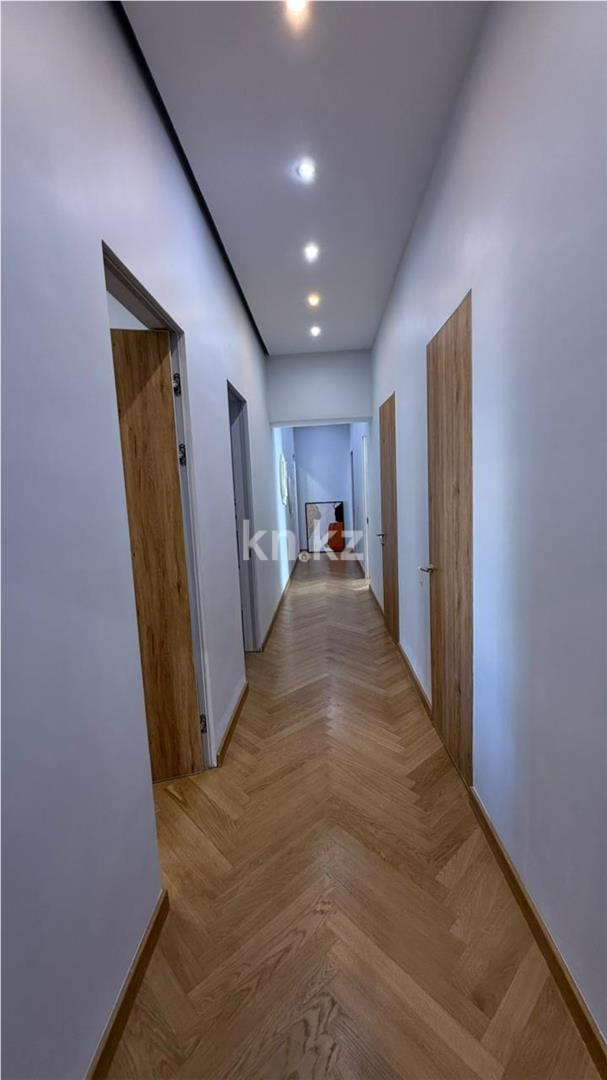 Продажа 5-комнатной квартиры, 155 м², ул. Жошы хана в Астане - фото 21