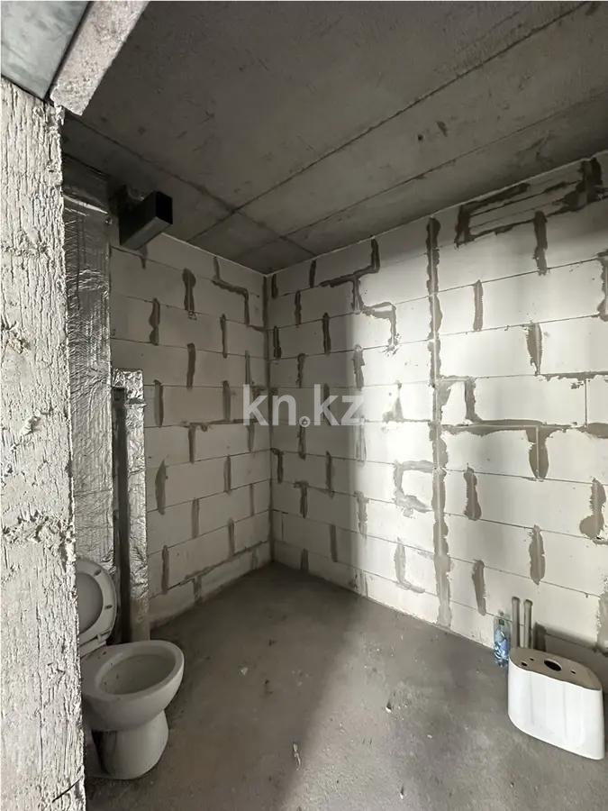 Продажа 2-комнатной квартиры, 52.5 м² в Алматы - фото 3