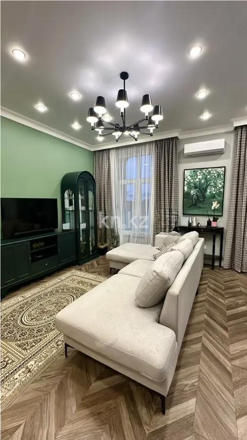 Продажа 3-комнатной квартиры, 93 м², ул. Гоголя, дом  56/1 в Караганде