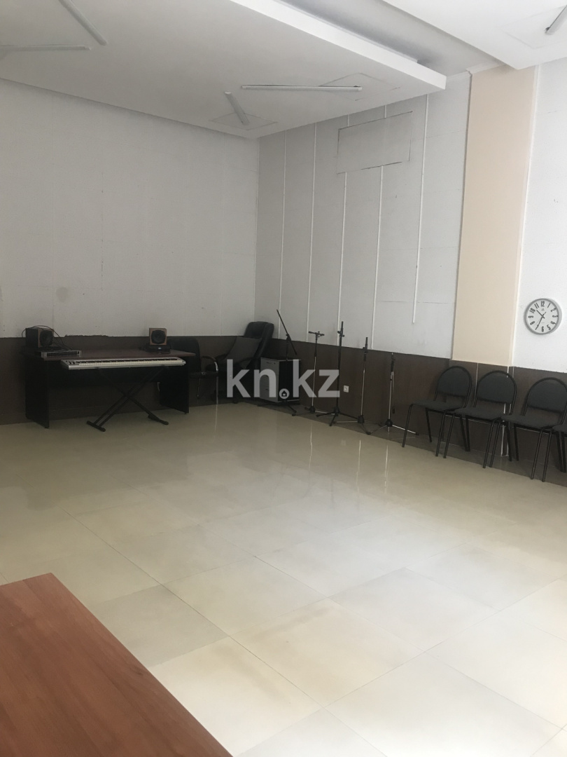 Продажа , 168.7 м², пр. Аль-Фараби, дом  99 в Алматы