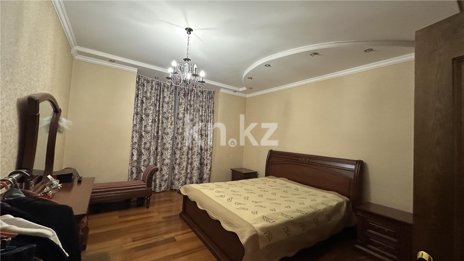 Продажа 3-комнатной квартиры, 126.6 м², ул. Иманбаевой в Астане - фото 5