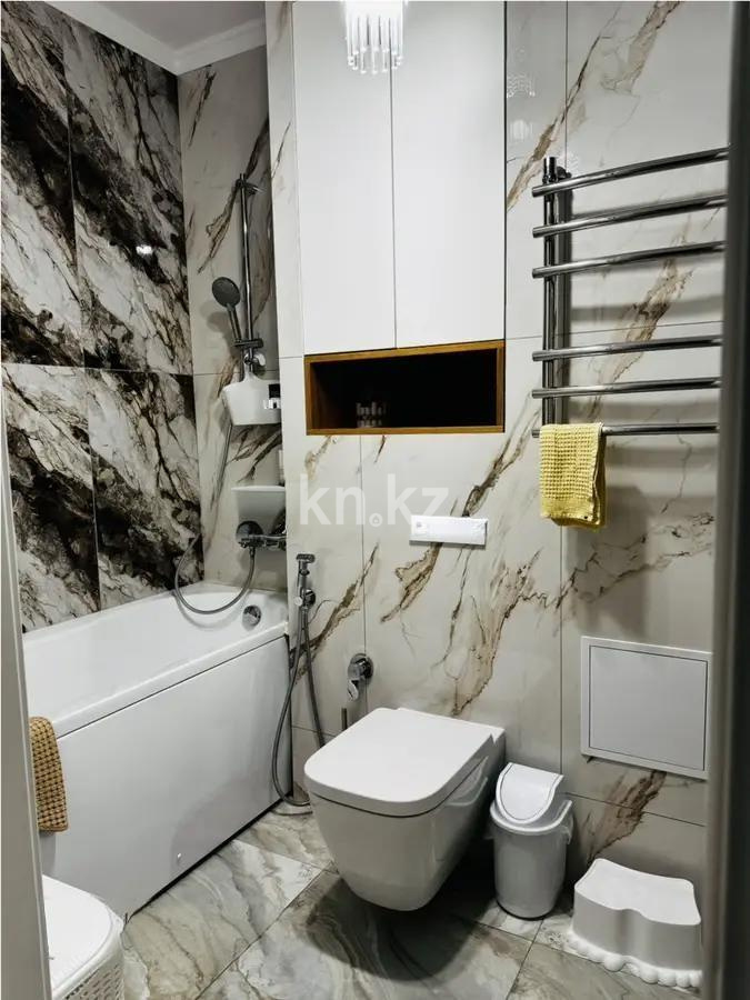 Продажа 4-комнатной квартиры, 110.4 м² в Алматы - фото 7