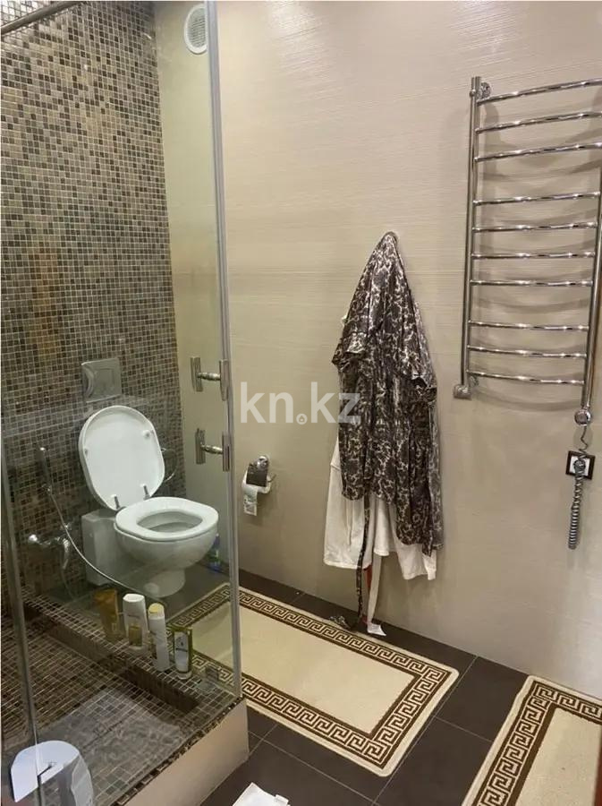 Продажа 3-комнатной квартиры, 130 м² в Алматы - фото 4