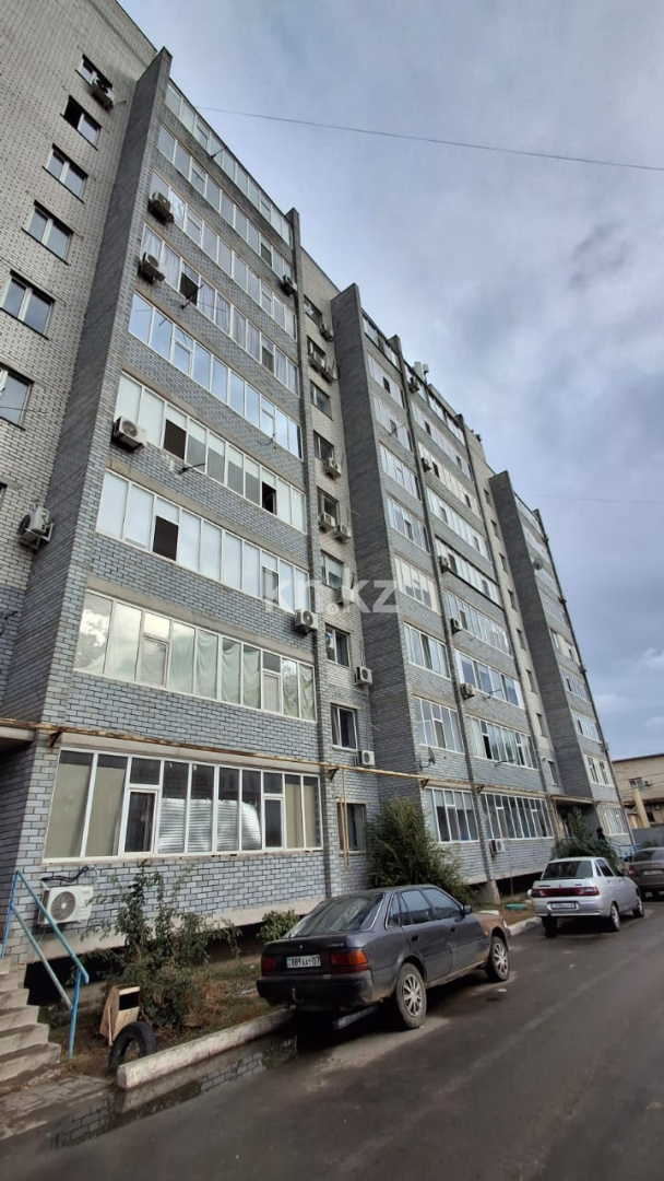 Продажа 1-комнатной квартиры, 46.5 м², мкр. Кунаева в Уральске - фото 4