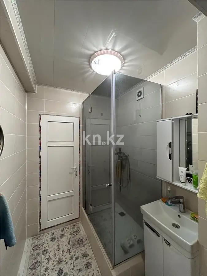 Продажа 2-комнатной квартиры, 60 м², ул. Карасай батыра, дом  134а в Алматы - фото 4