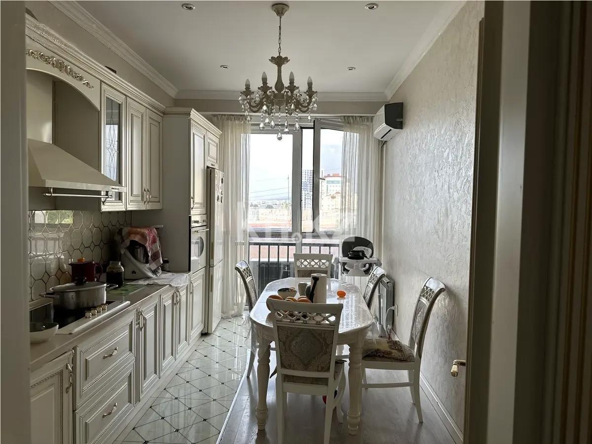 Продажа 3-комнатной квартиры, 140 м², мкр-н Мамыр-7, дом  21 в Алматы - фото 4