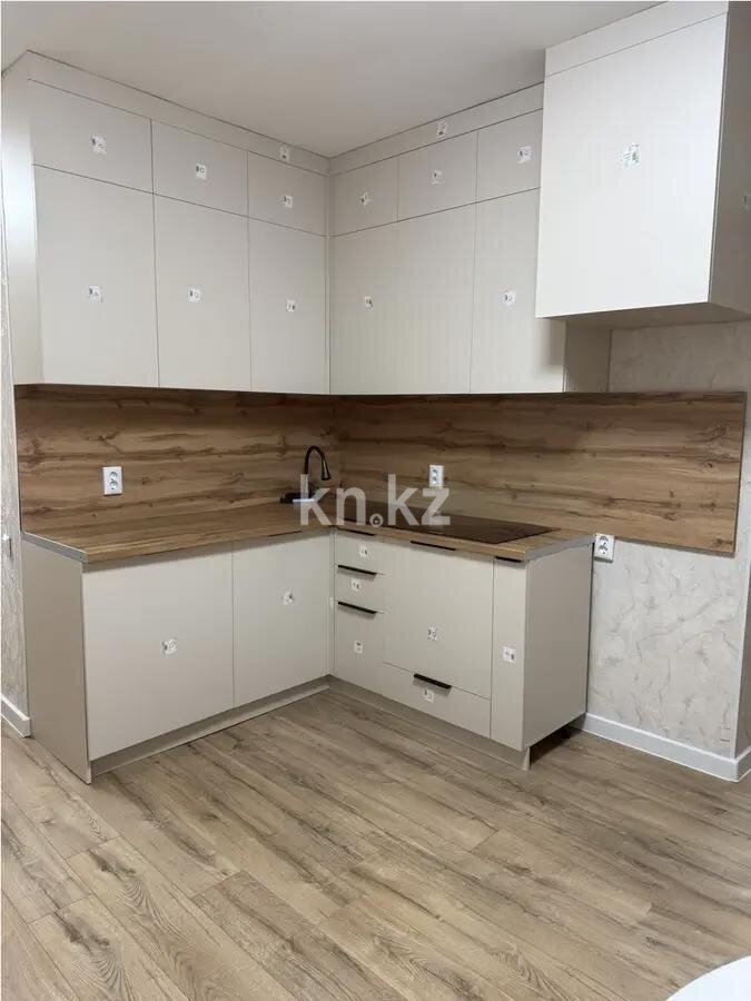 Продажа 1-комнатной квартиры, 40 м² в Астане - фото 2