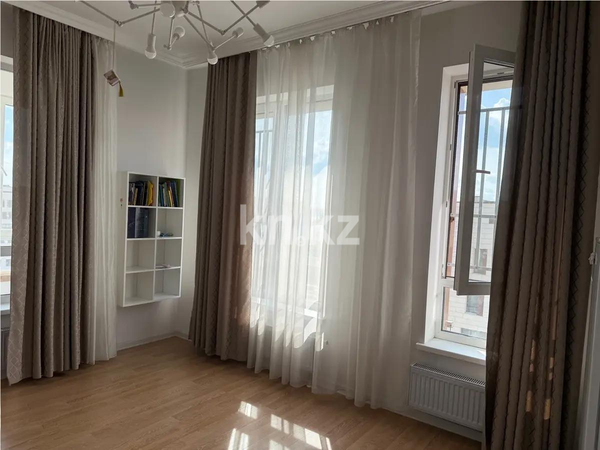 Продажа 4-комнатной квартиры, 110 м², пр. Кабанбай батыра, дом  60 в Астане - фото 5