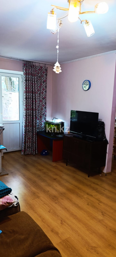 Продажа 3-комнатной квартиры, 40.4 м², ул. Желтоксан в Алматы