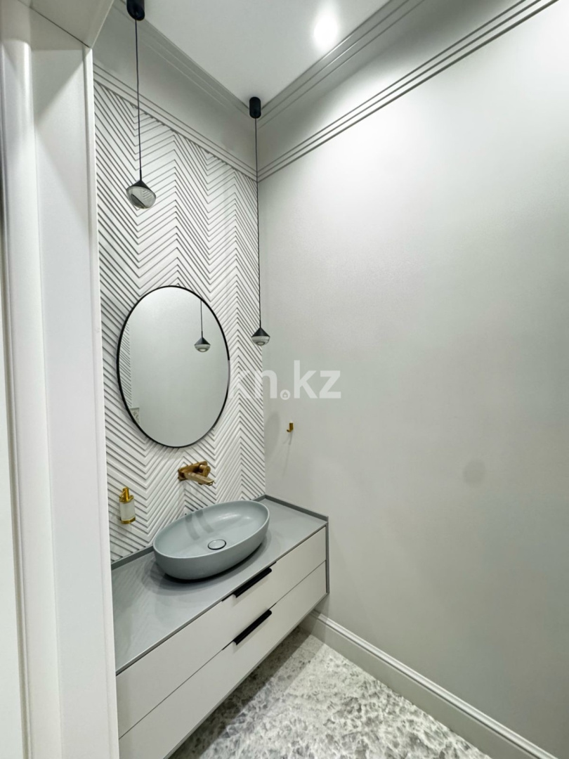 Аренда 4-комнатной квартиры, 170 м² в Астане - фото 13