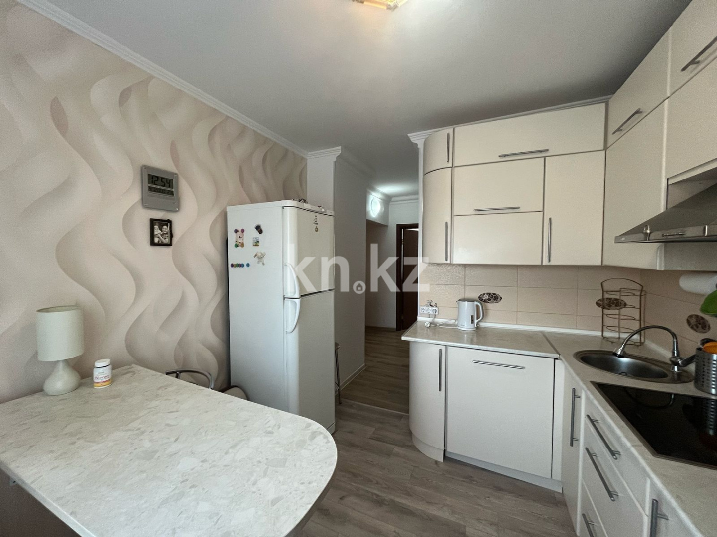 Продажа 3-комнатной квартиры, 63 м², ул. Таттимбета в Караганде - фото 2