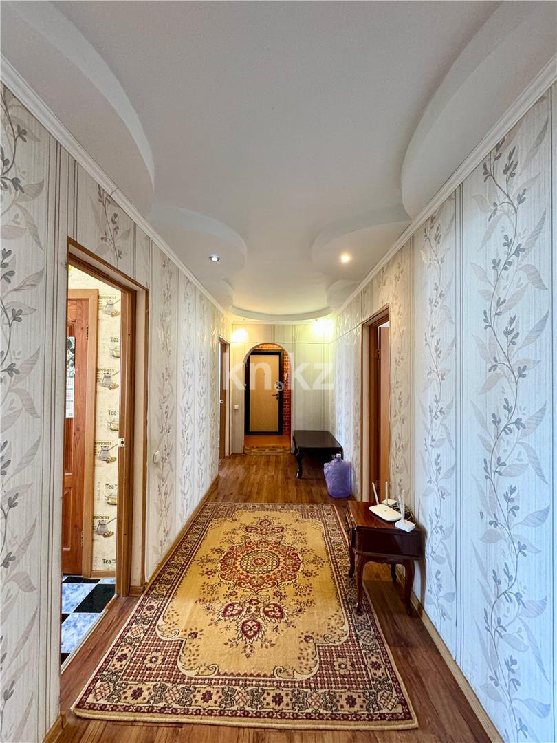 Продажа 4-комнатной квартиры, 87 м², пр. Шахтеров в Караганде - фото 14