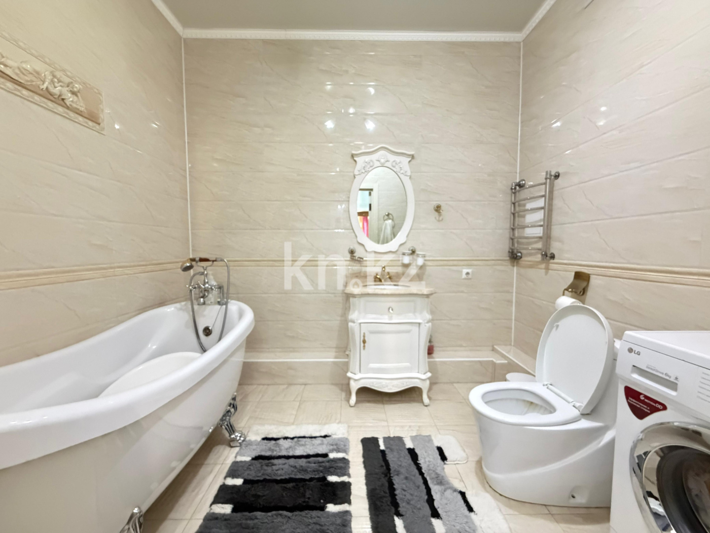 Продажа 3-комнатной квартиры, 90.3 м² в Алматы - фото 7