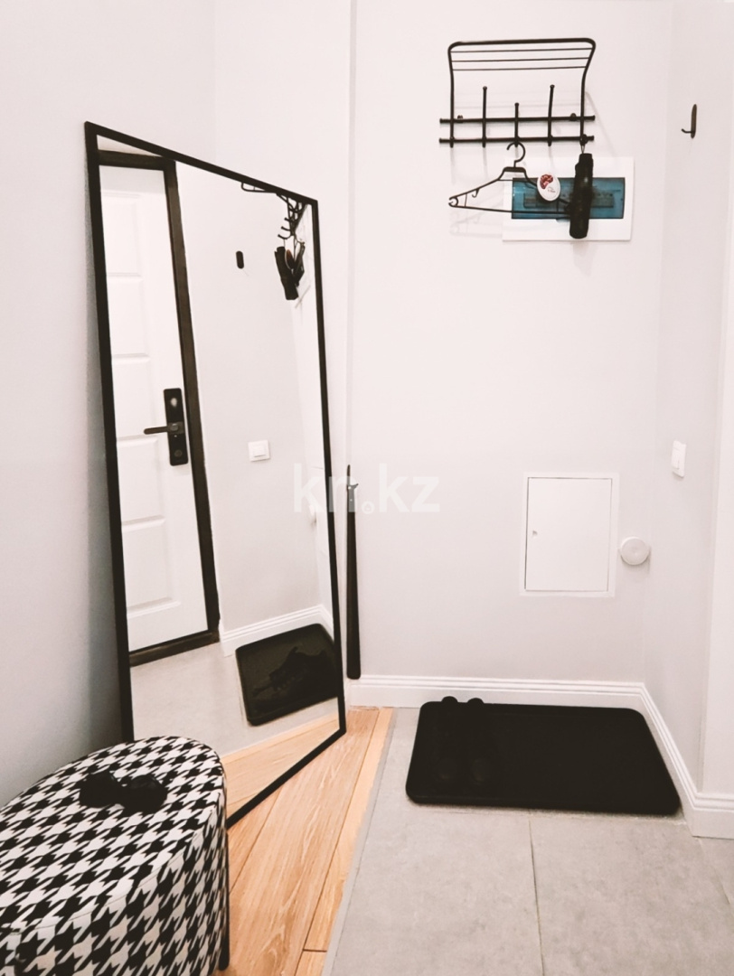 Аренда 1-комнатной квартиры посуточно, 48 м², ул. Аль-Фараби в Астане - фото 9