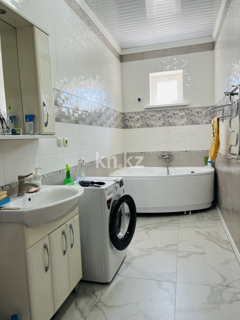 Продажа 5-комнатного дома, 224 м², Алакол, дом  17 в Акмолинской области - фото 9