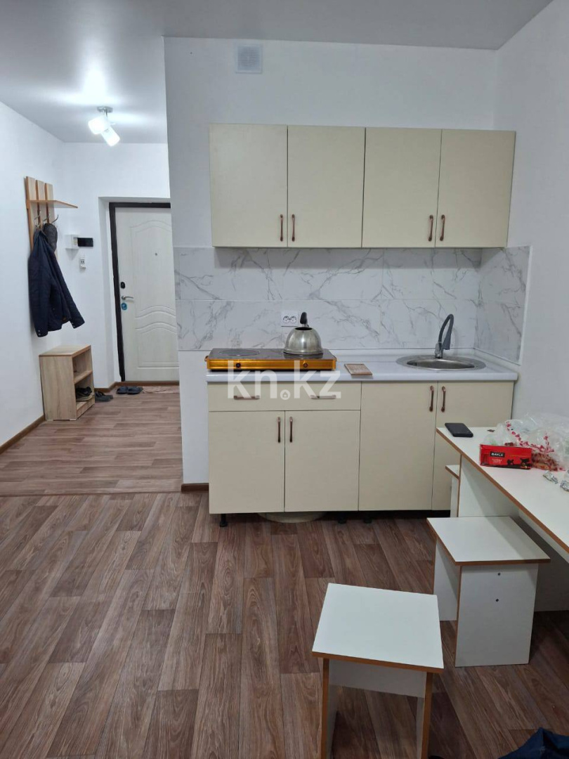 Аренда 1-комнатной квартиры, 30 м² в Астане