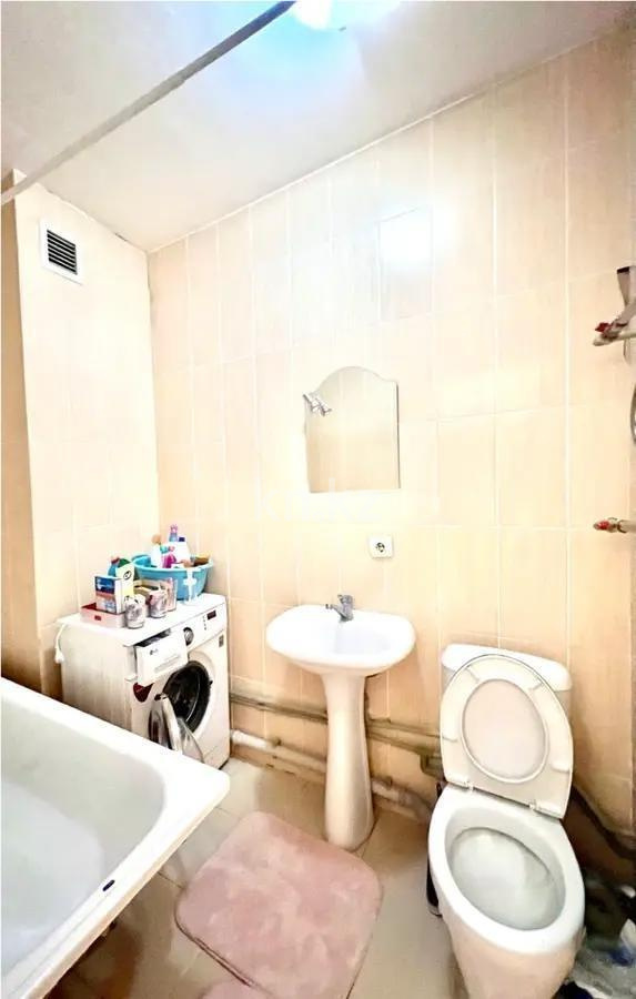 Продажа 1-комнатной квартиры, 39 м², мкр. Нуркент, дом  69 в Алматы - фото 3