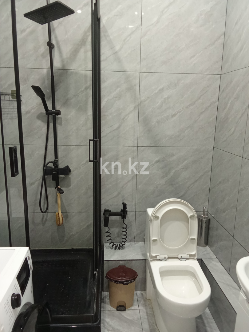 Продажа 4-комнатной квартиры, 136.2 м², ул. Касымова, дом  32 в Алматы - фото 5