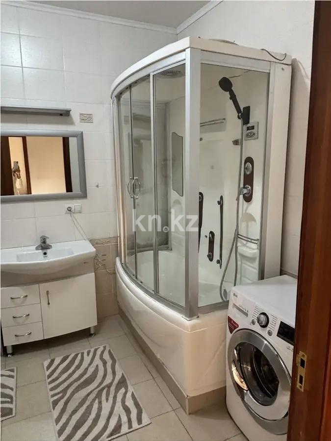 Продажа 3-комнатной квартиры, 122 м², ул. Сатпаева, дом  30а в Алматы - фото 5