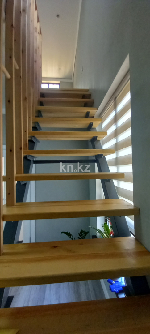 Продажа 5-комнатного дома, 180 м², ул. Апорт в Алматы - фото 10