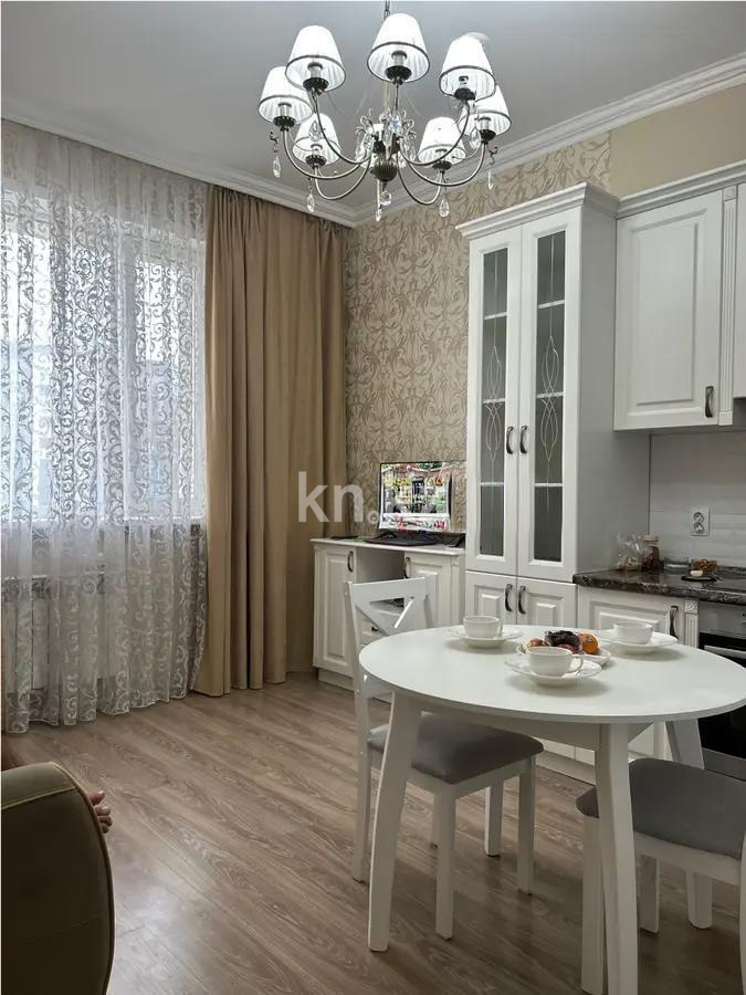 Продажа 1-комнатной квартиры, 49.5 м² в Астане