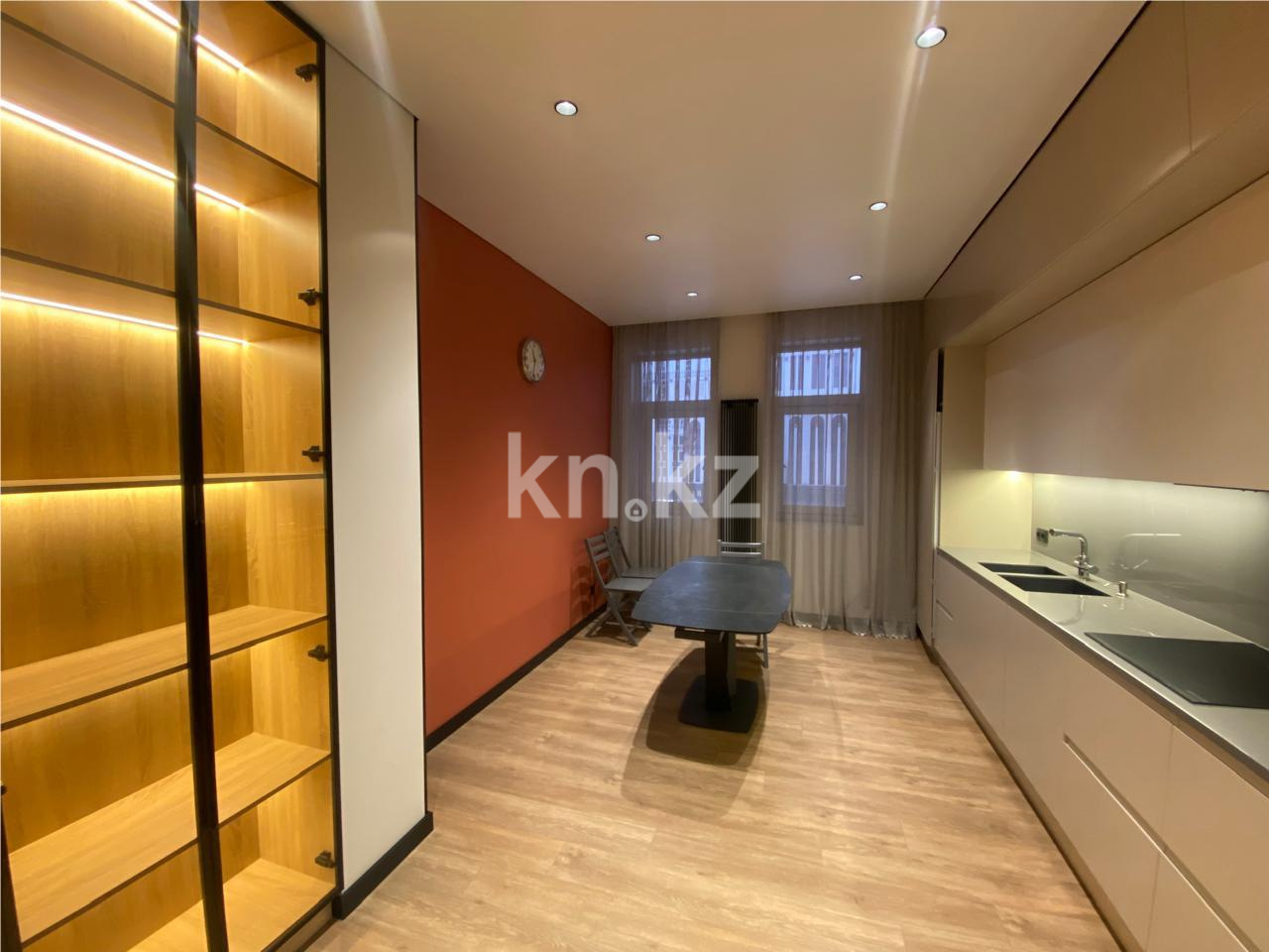 Продажа 4-комнатной квартиры, 136 м² в Астане - фото 16