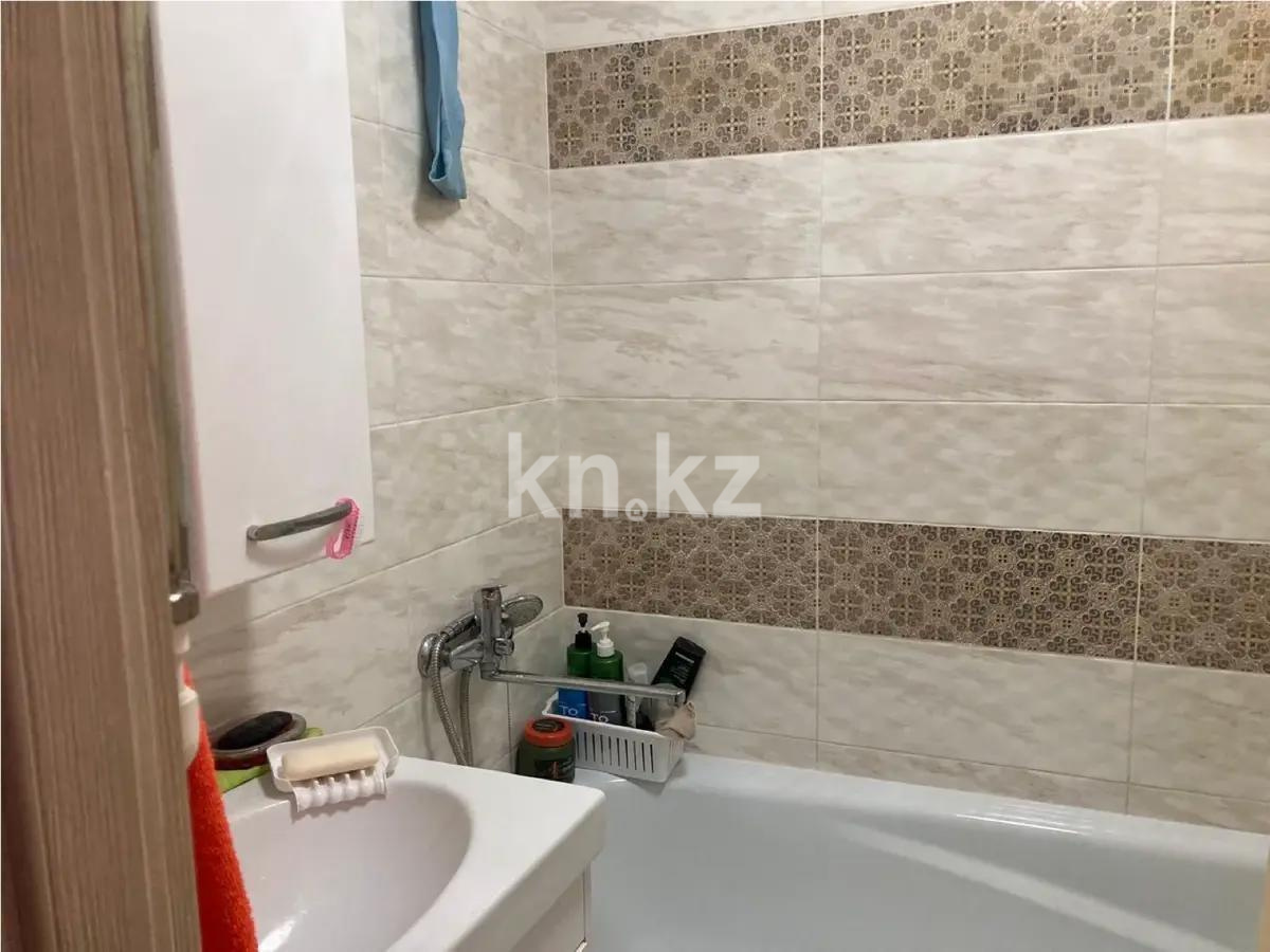 Продажа 1-комнатной квартиры, 42 м², мкр-н Степной-4, дом  27 в Караганде - фото 3