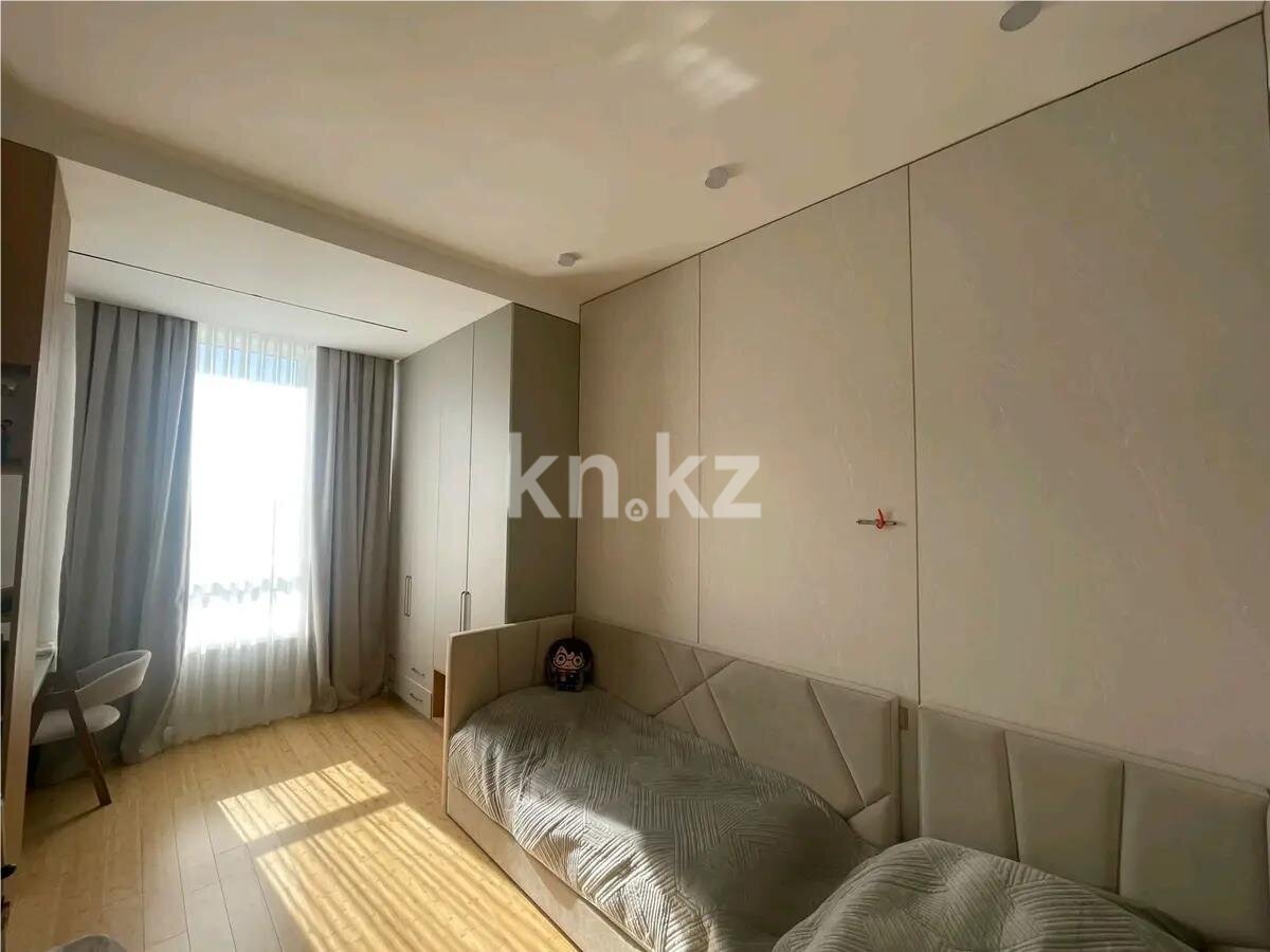 Продажа 4-комнатной квартиры, 120 м² в Астане - фото 2