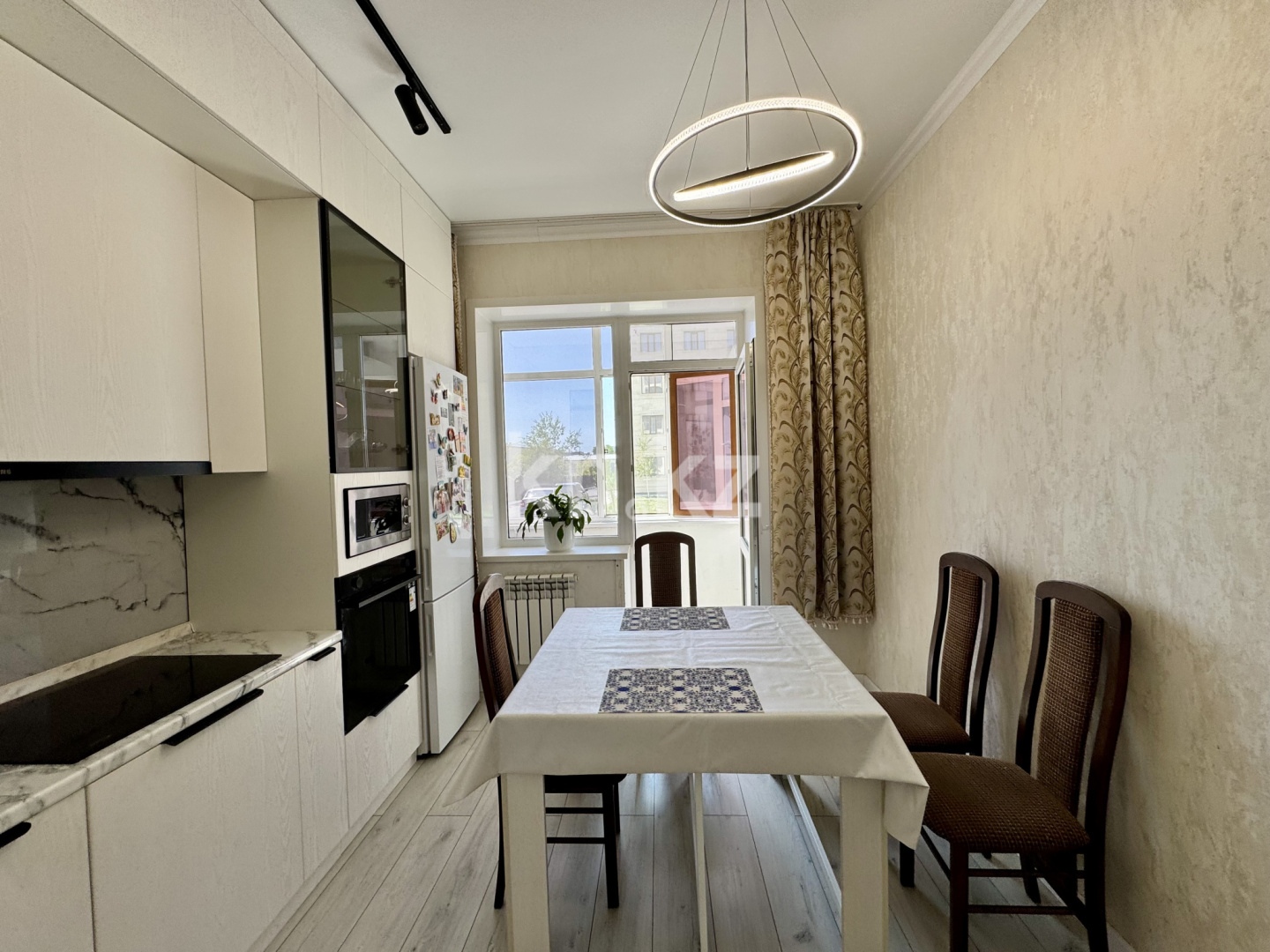 Продажа 2-комнатной квартиры, 65 м², ул. Муканова, дом  51/8 в Караганде - фото 10