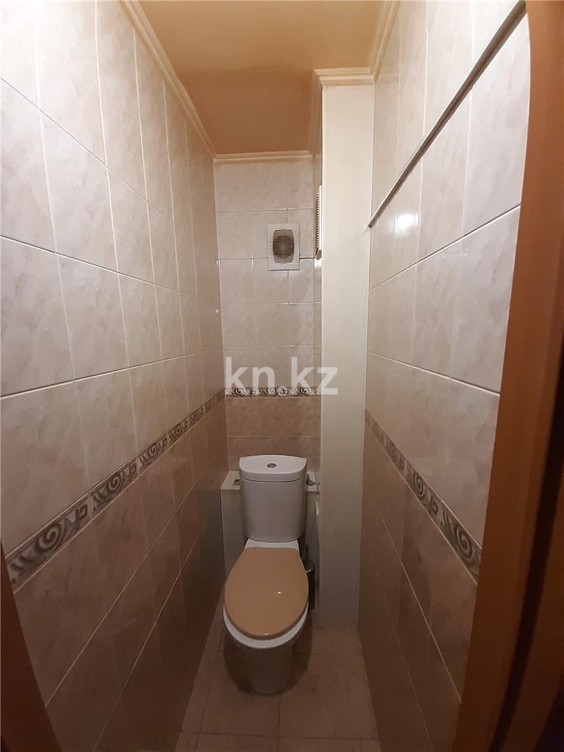 Продажа 3-комнатной квартиры, 61 м², ул. Крылова, дом  38 в Караганде - фото 9