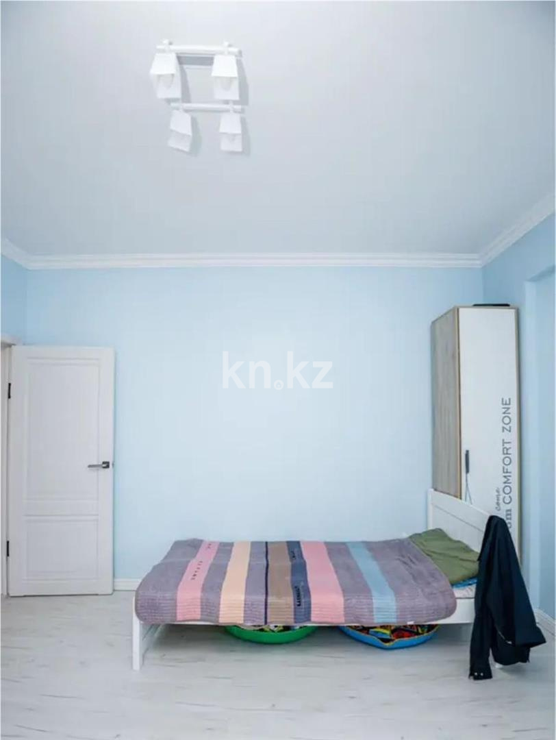 Продажа 4-комнатной квартиры, 107 м², ул. Куанышбаева в Астане - фото 4