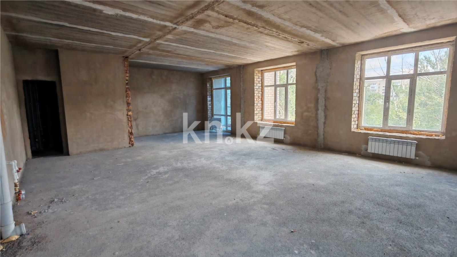 Продажа 3-комнатной квартиры, 90 м², ул. Сатыбалдина в Караганде - фото 4