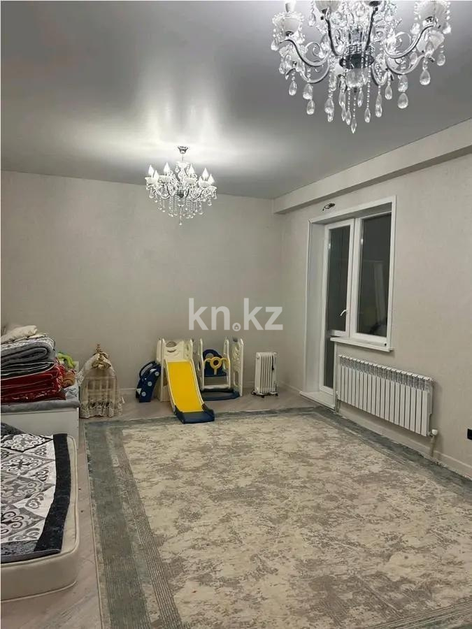 Продажа 2-комнатной квартиры, 81 м² в Астане