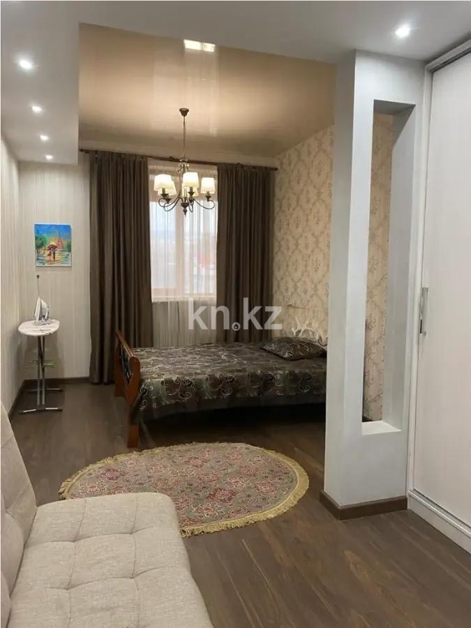 Продажа 2-комнатной квартиры, 90.4 м² в Алматы - фото 2