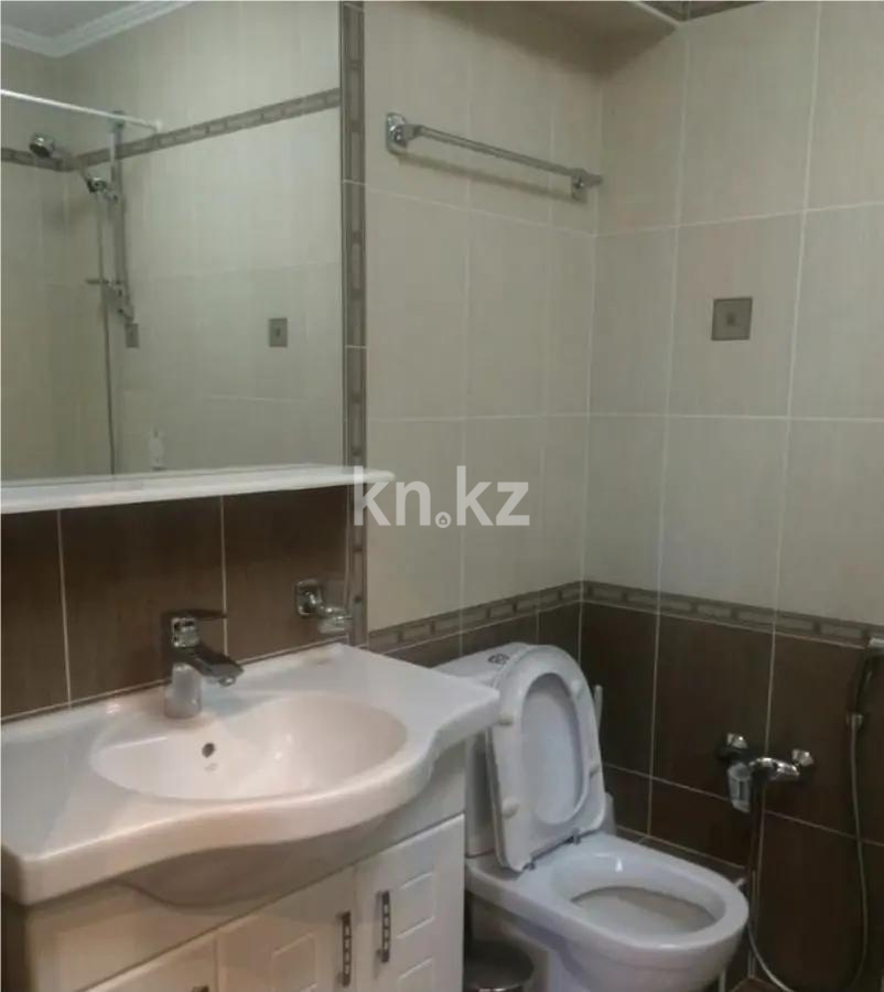 Продажа 2-комнатной квартиры, 85 м², пр. Кабанбай батыра, дом  11 в Астане - фото 4