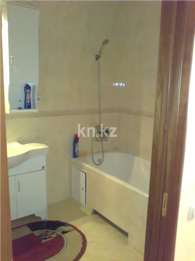 Продажа 4-комнатной квартиры, 129 м², пр. Аль-Фараби, дом  53 в Алматы - фото 3