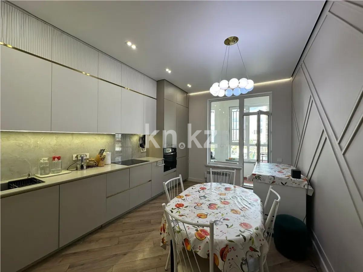 Продажа 4-комнатной квартиры, 111.7 м² в Астане - фото 4