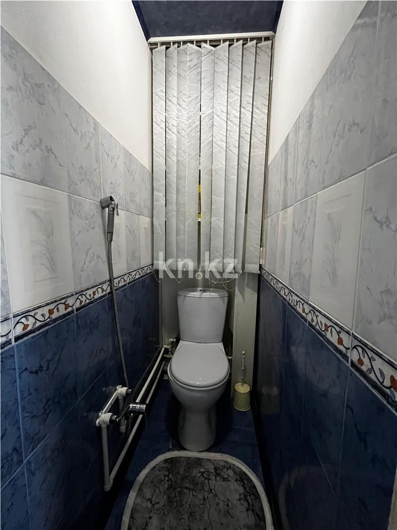 Продажа 3-комнатной квартиры, 66 м², 19-й мкр. в Караганде - фото 15