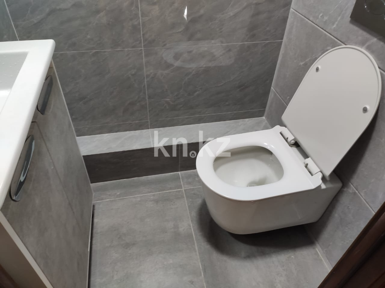 Аренда 2-комнатной квартиры, 54 м², Раймбека, дом  210/12 - ул. Ауэзова в Алматы - фото 11