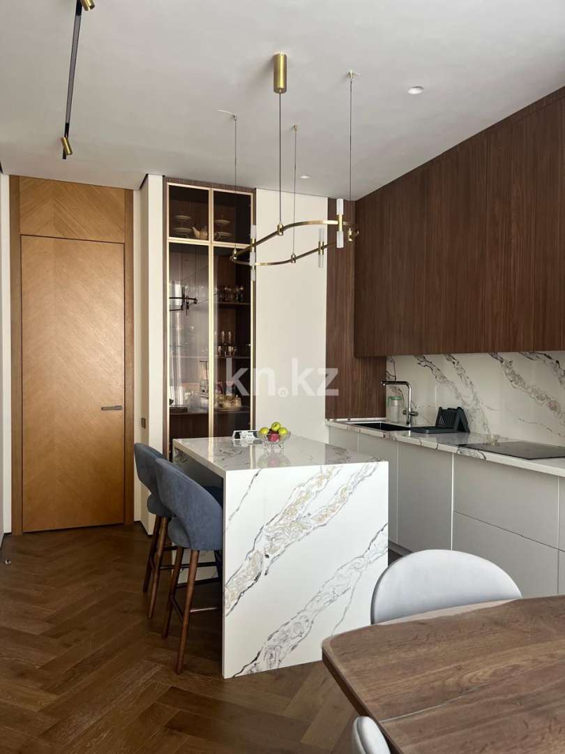 Продажа 4-комнатной квартиры, 127.7 м² в Астане - фото 21