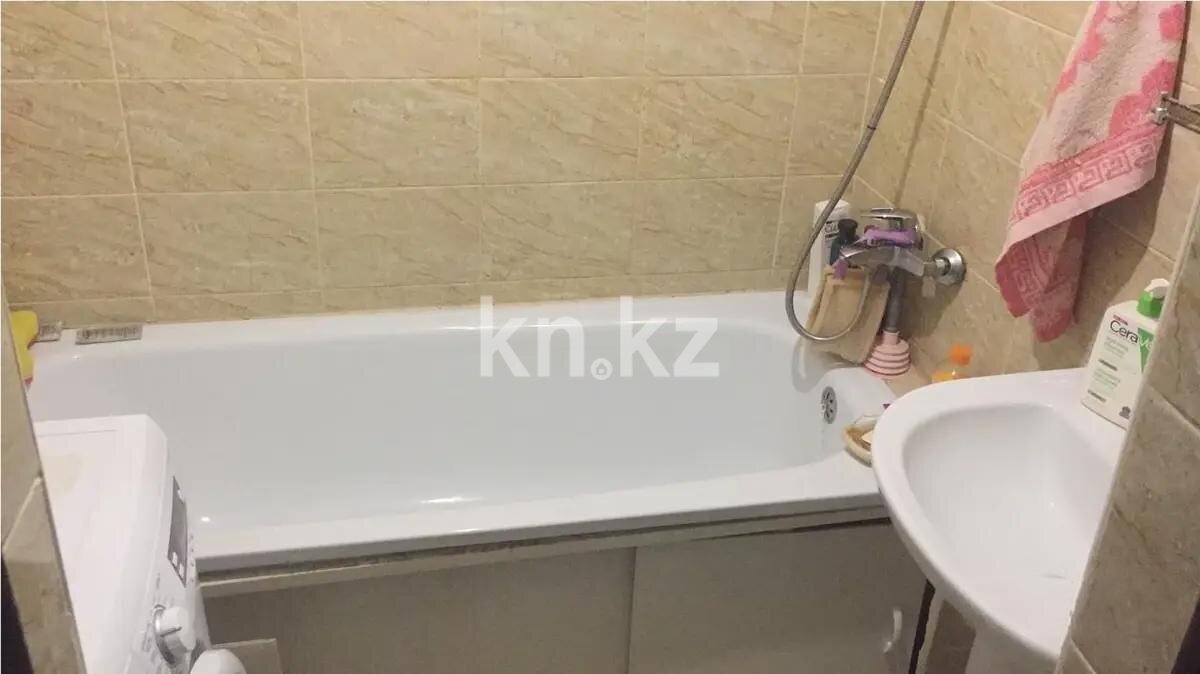 Продажа 3-комнатной квартиры, 62 м² в Караганде - фото 6
