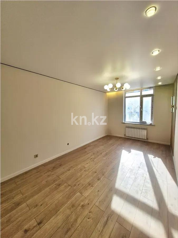 Продажа 1-комнатной квартиры, 40 м² в Астане