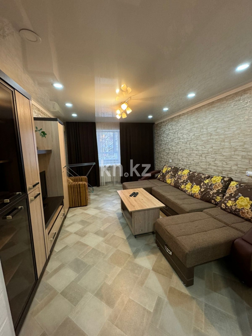 Аренда 3-комнатной квартиры посуточно, 88 м², ул. Набережная Славского, дом  48 в Усть-Каменогорске - фото 38