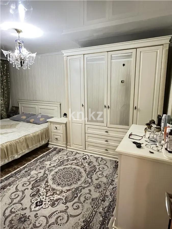 Продажа 3-комнатной квартиры, 63 м², ул. Космонавтов, дом  149 в Караганде - фото 2